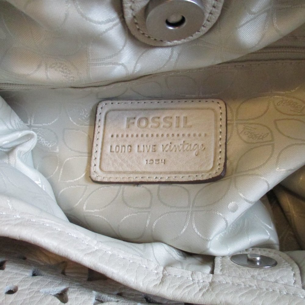 *FOSSIL Ivory Stenciled BOHO Tassel Accents Satchel Tote - Picture 8 of 9